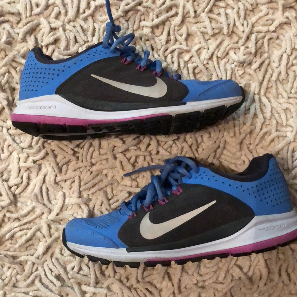 Nike trainer 5.5